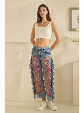 NWT Oli & Hali NWT Washed Denim Frayed Wide Leg Jeans with Red Floral Embroidery